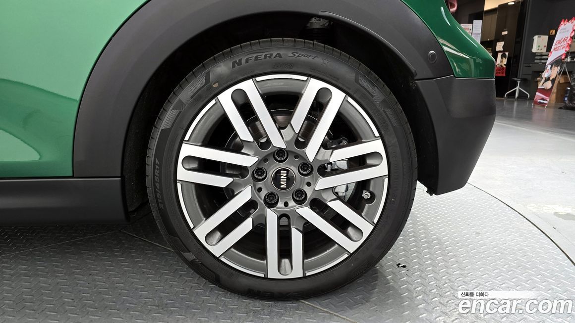 Mini Cooper Convertible 2025