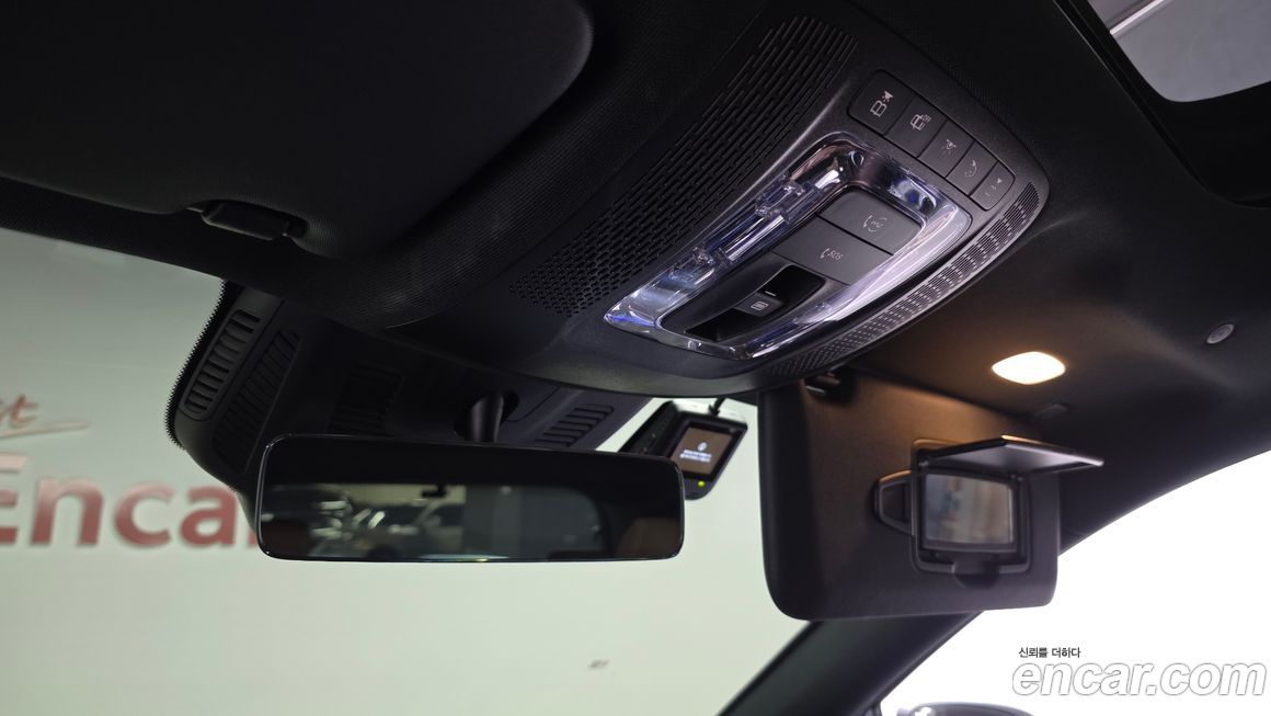 Mercedes-Benz GLA-Class 2023