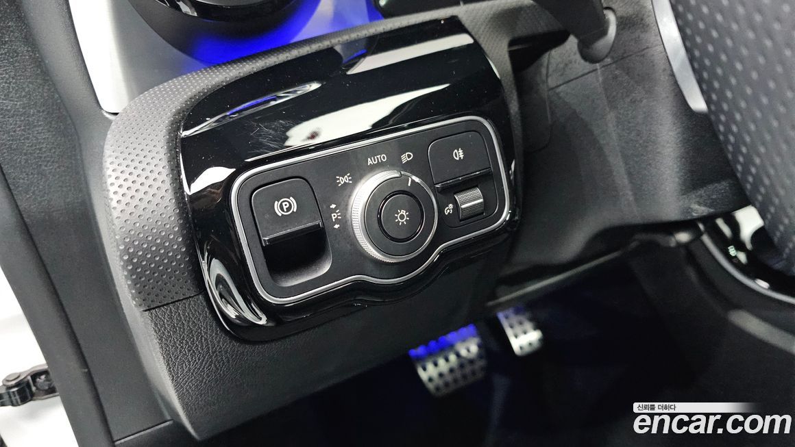 Mercedes-Benz CLA-Class 2023