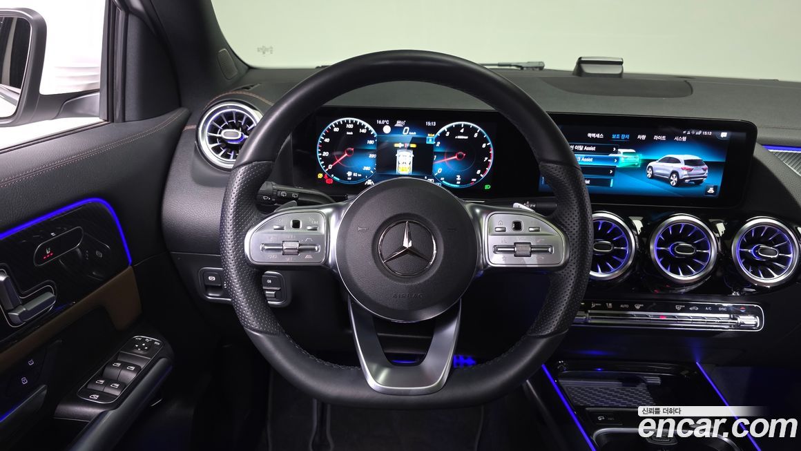 Mercedes-Benz GLA-Class 2023