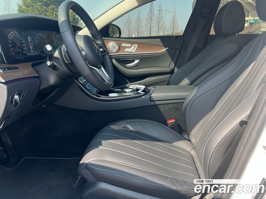 Mercedes-Benz E-Class 2019