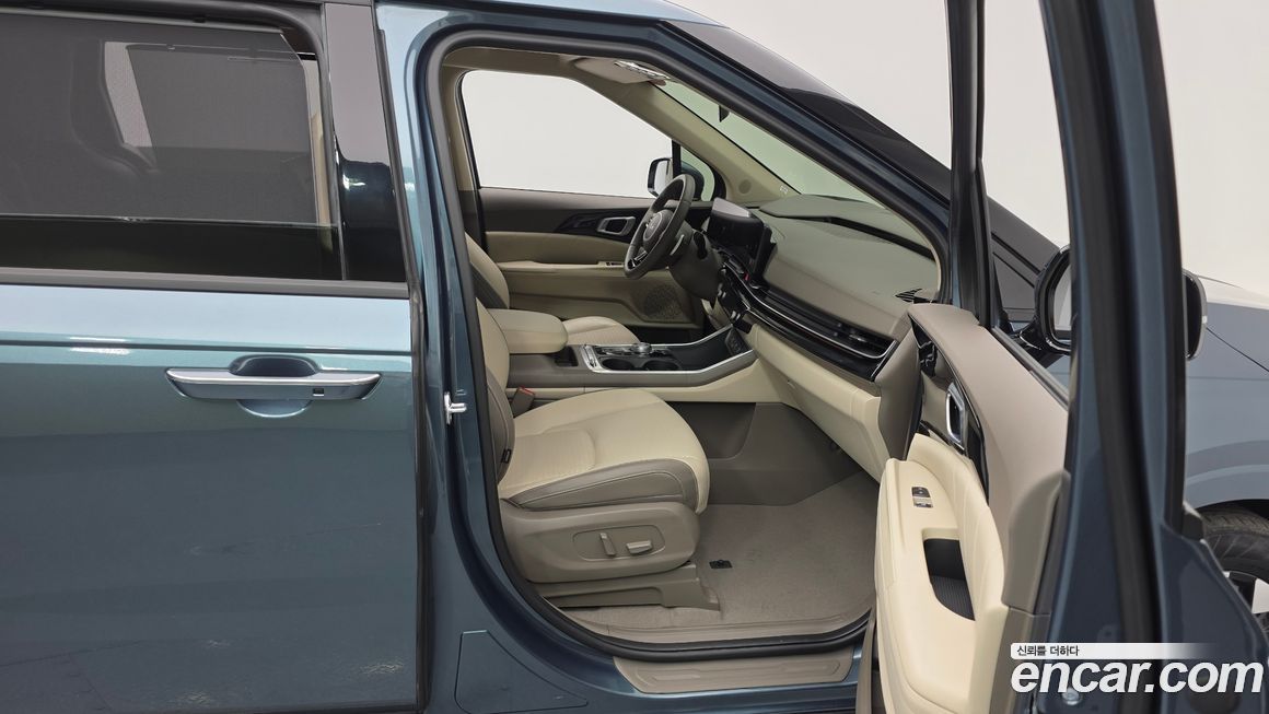 Kia Canival 2025