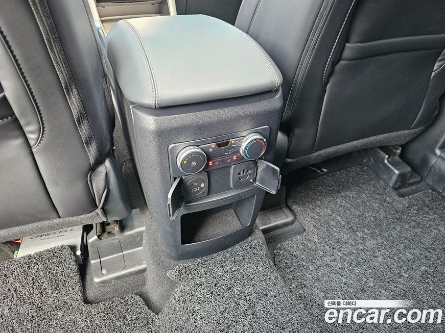 Ford Explorer 2021
