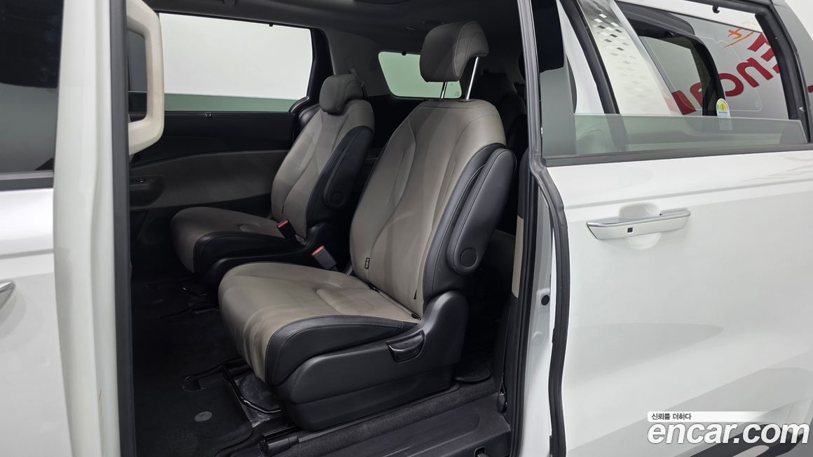 Kia Canival 2024