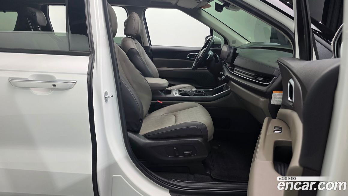Kia Canival 2024