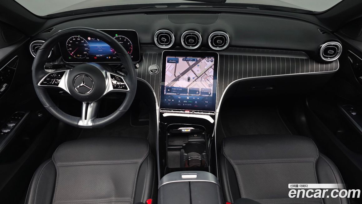 Mercedes-Benz C-Class 2022