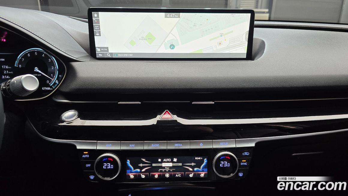 Genesis G80 2023