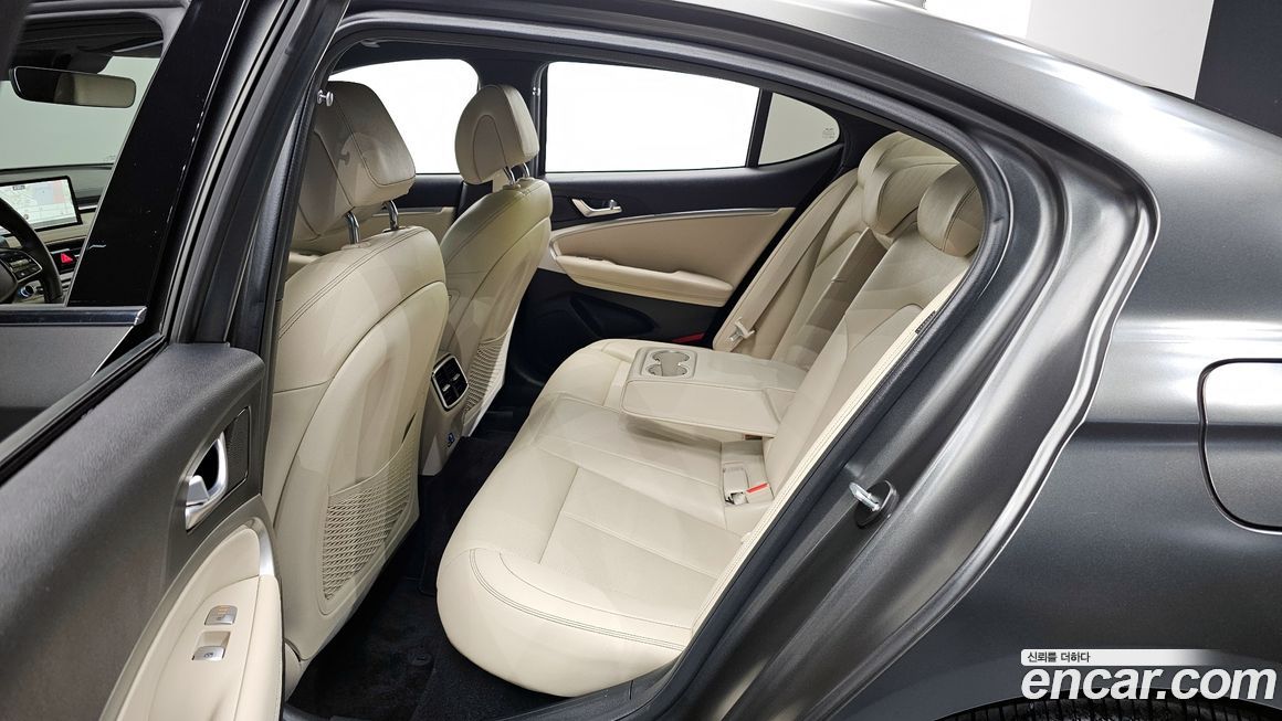 Genesis G70 2024