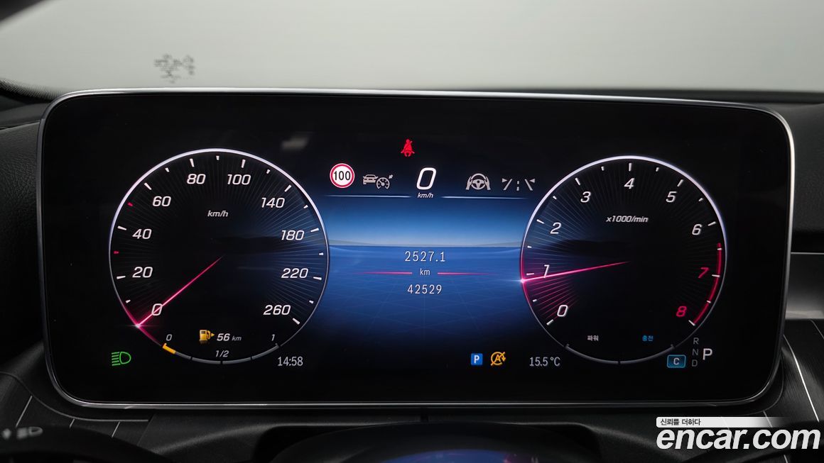 Mercedes-Benz C-Class 2022