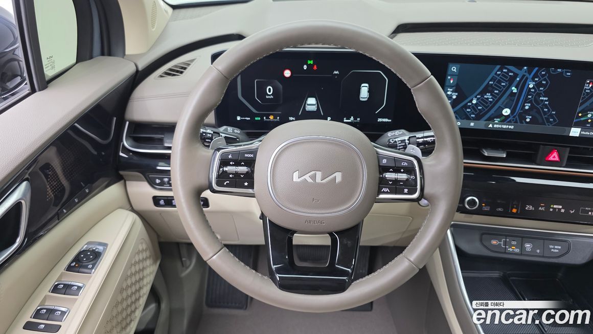 Kia Canival 2025