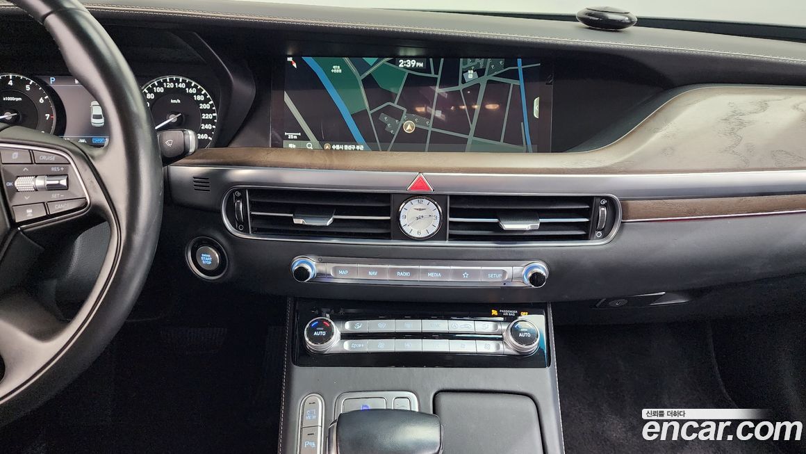 Genesis G90 2021