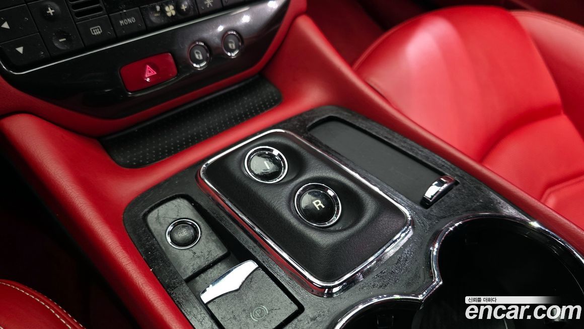 Maserati GranTurismo 2014