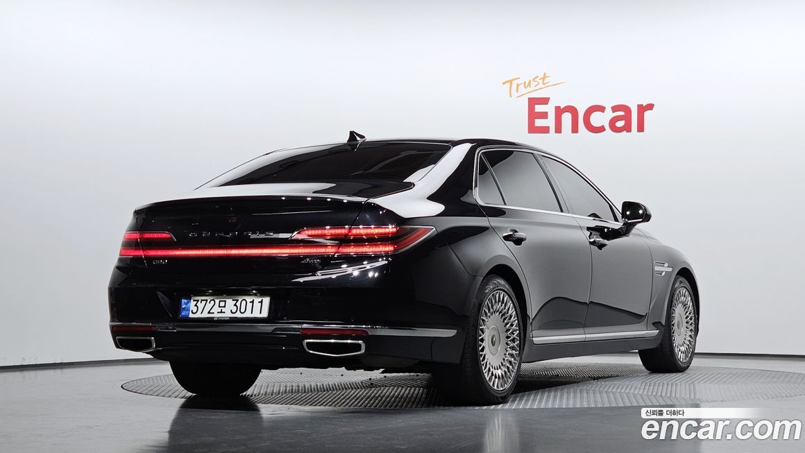 Genesis G90 2021