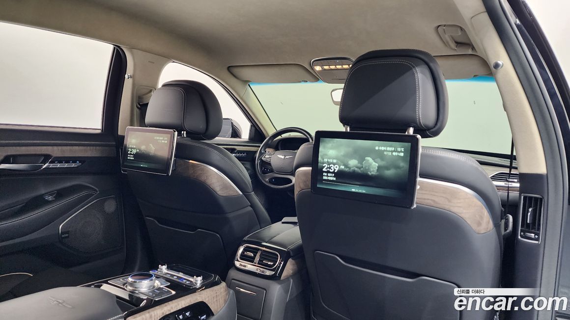 Genesis G90 2021