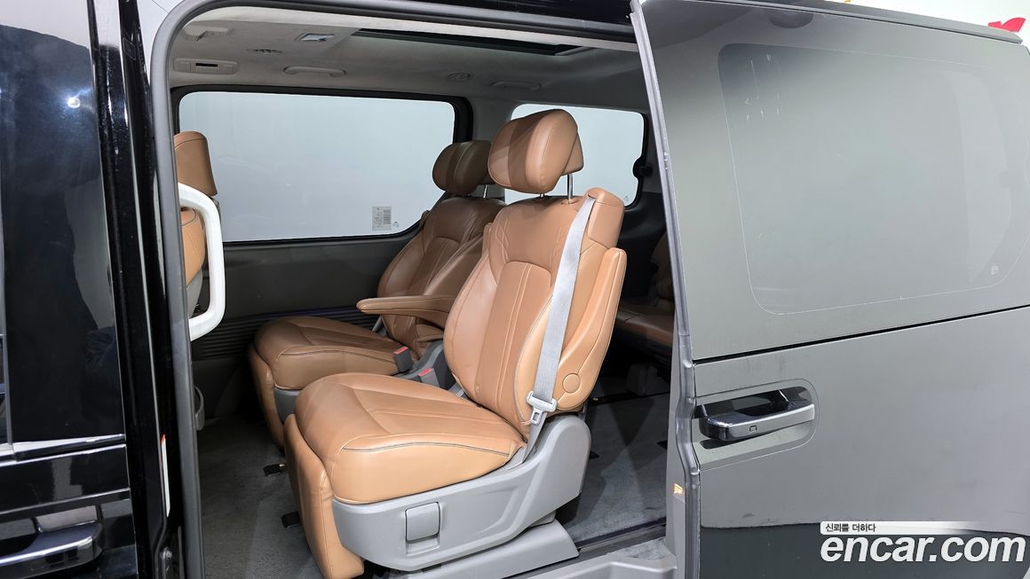 Hyundai Staria 2023