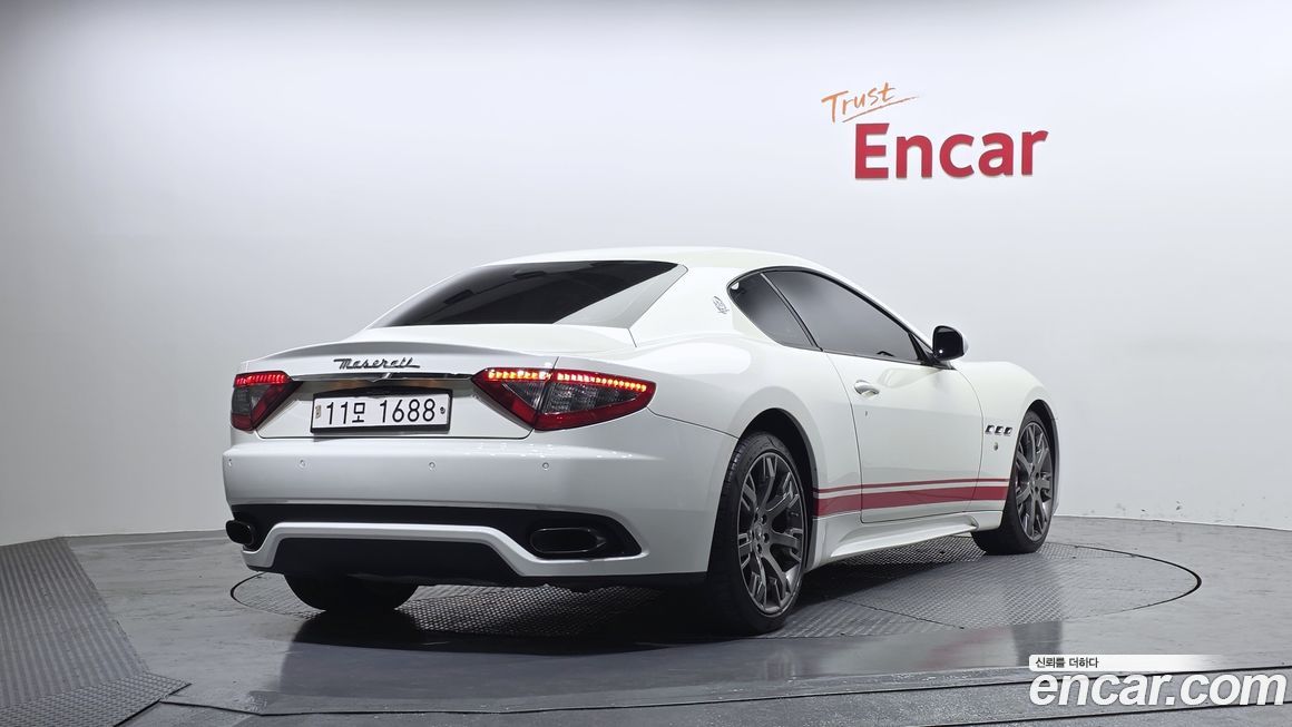Maserati GranTurismo 2014