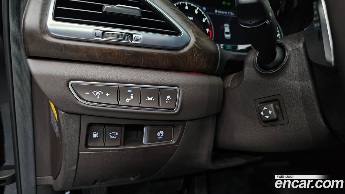 Genesis G90 2021