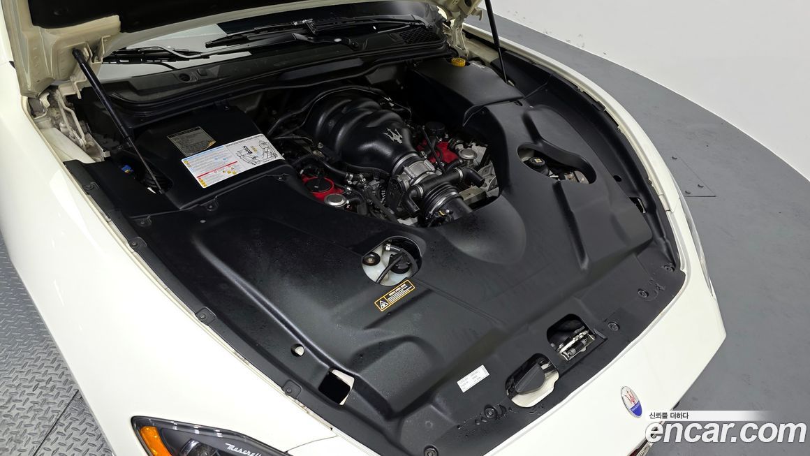Maserati GranTurismo 2014