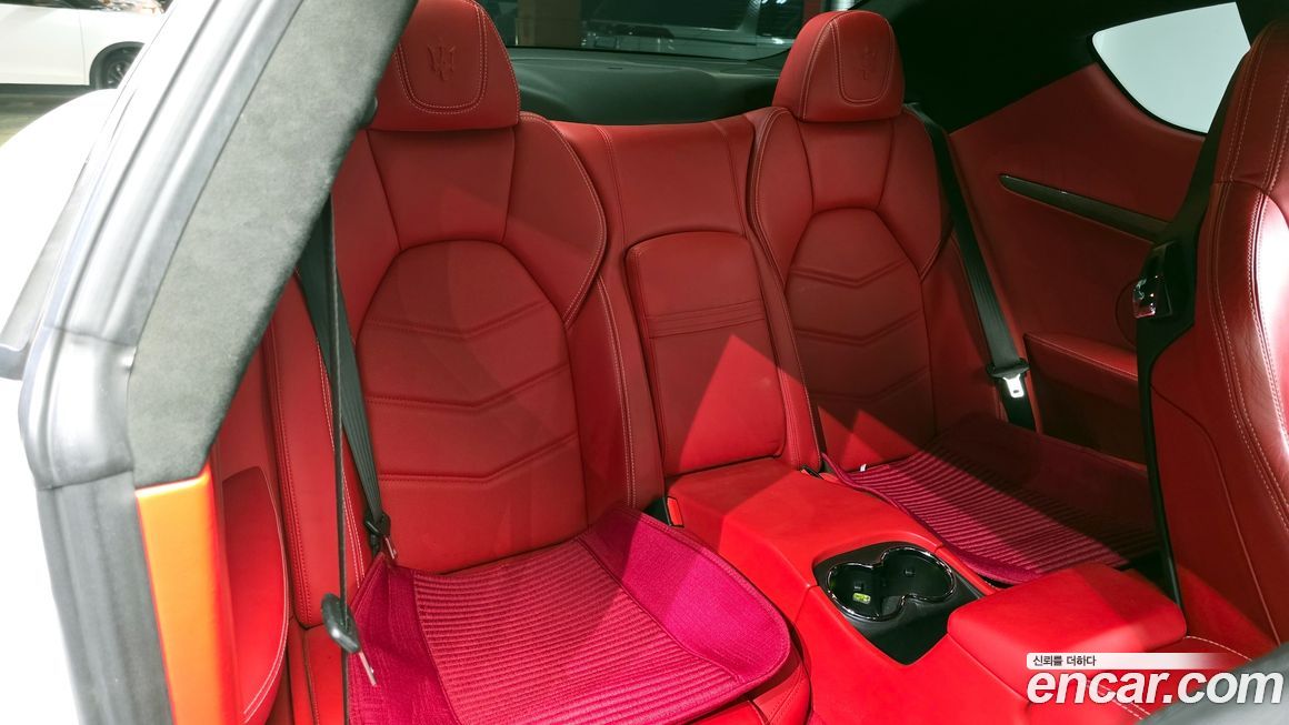 Maserati GranTurismo 2014