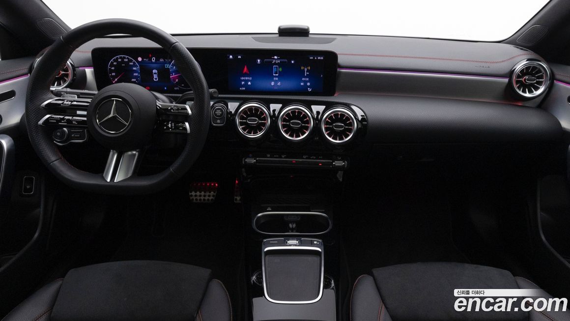 Mercedes-Benz CLA-Class 2025