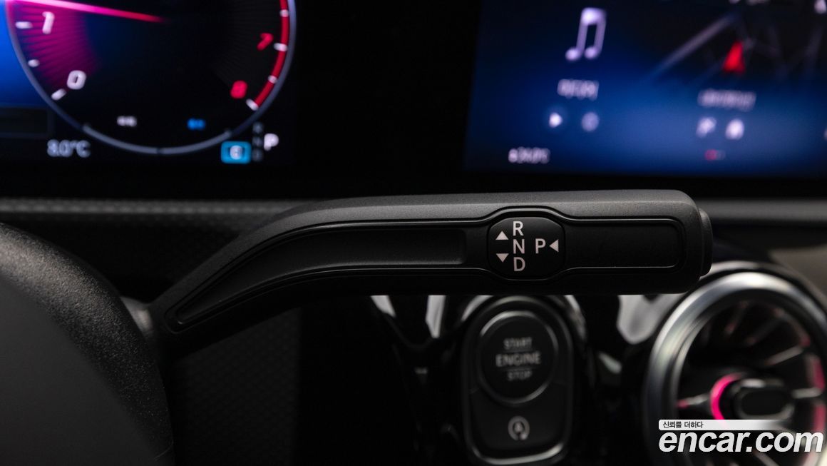 Mercedes-Benz CLA-Class 2025