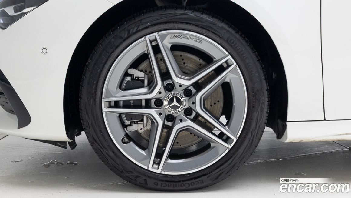 Mercedes-Benz CLA-Class 2025