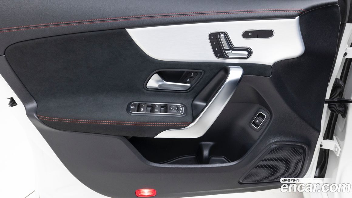 Mercedes-Benz CLA-Class 2025