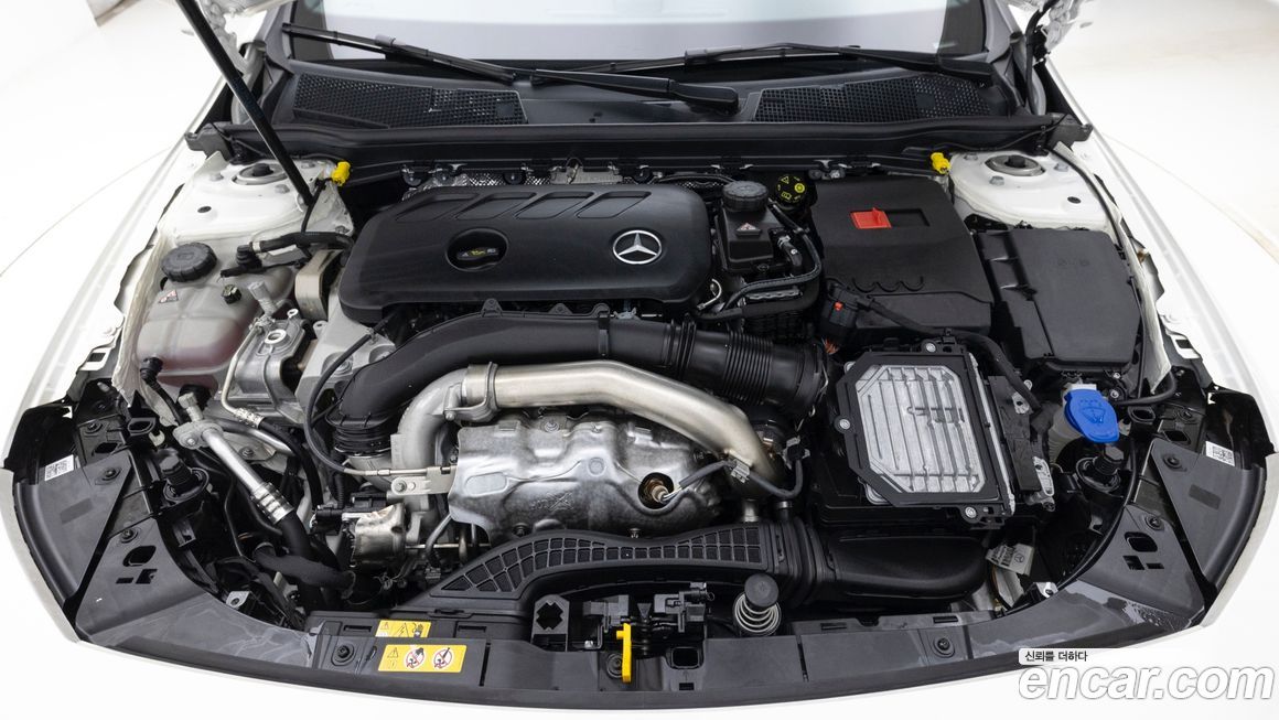 Mercedes-Benz CLA-Class 2025