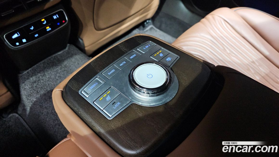 Genesis G80 2023