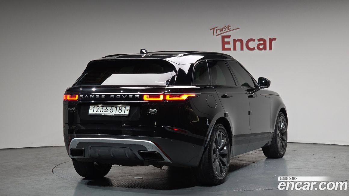 Land Rover Range Rover Velar 2019