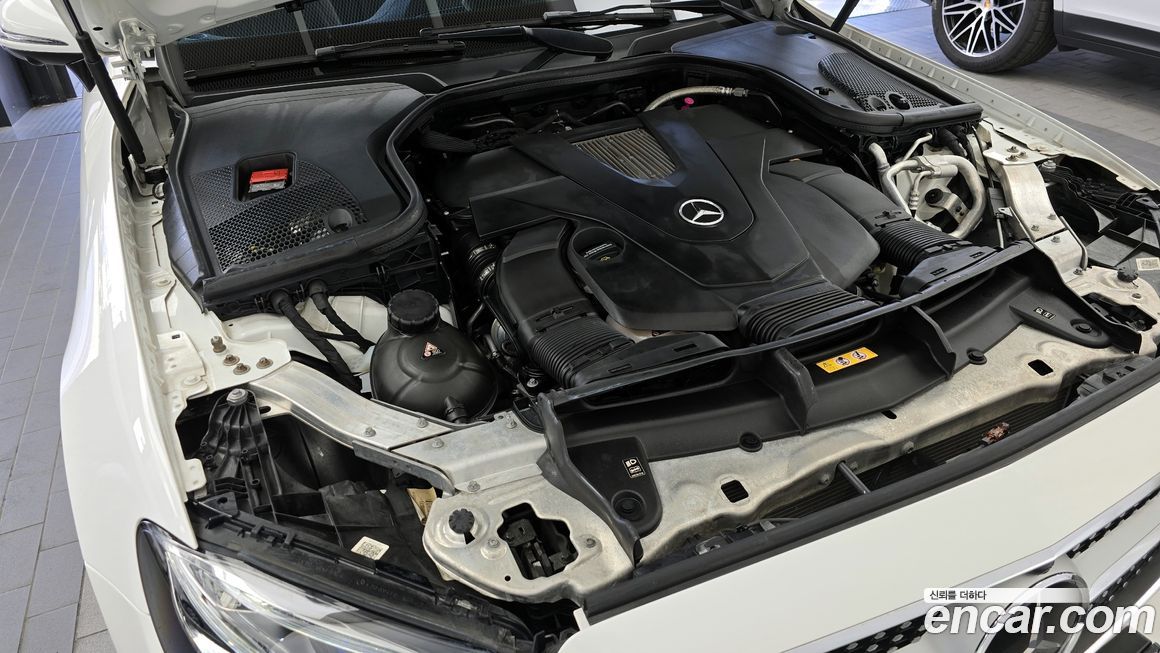 Mercedes-Benz E-Class 2020