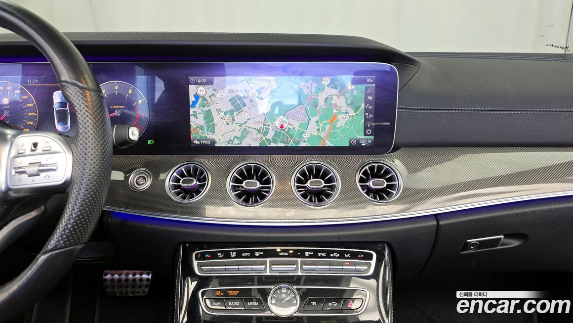 Mercedes-Benz E-Class 2020