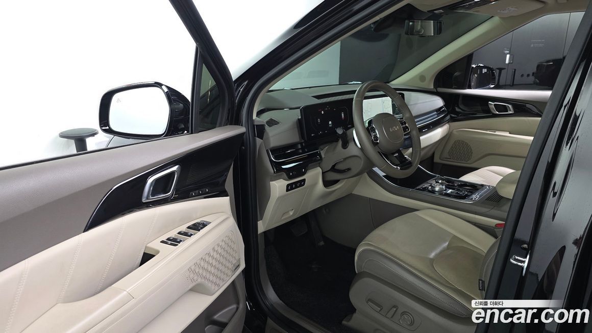 Kia Canival 2024