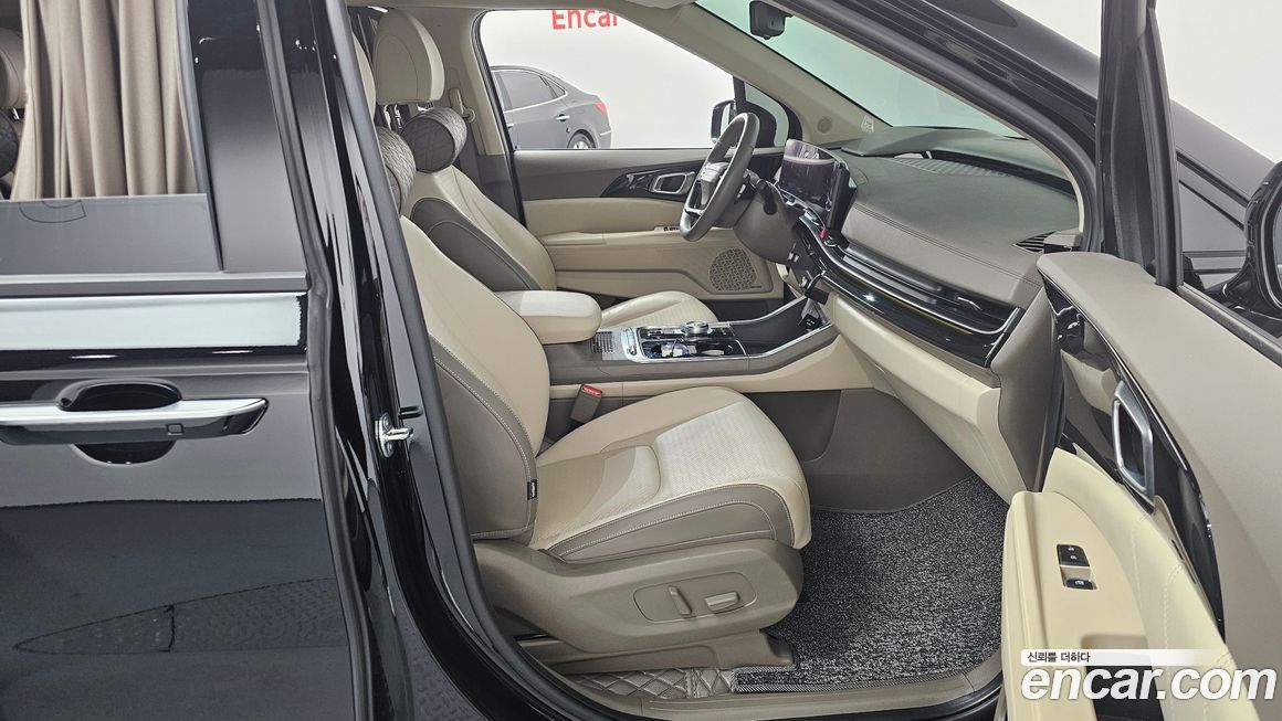 Kia Canival 2025