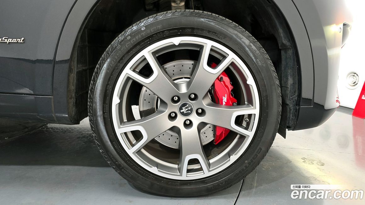 Maserati Levante 2020