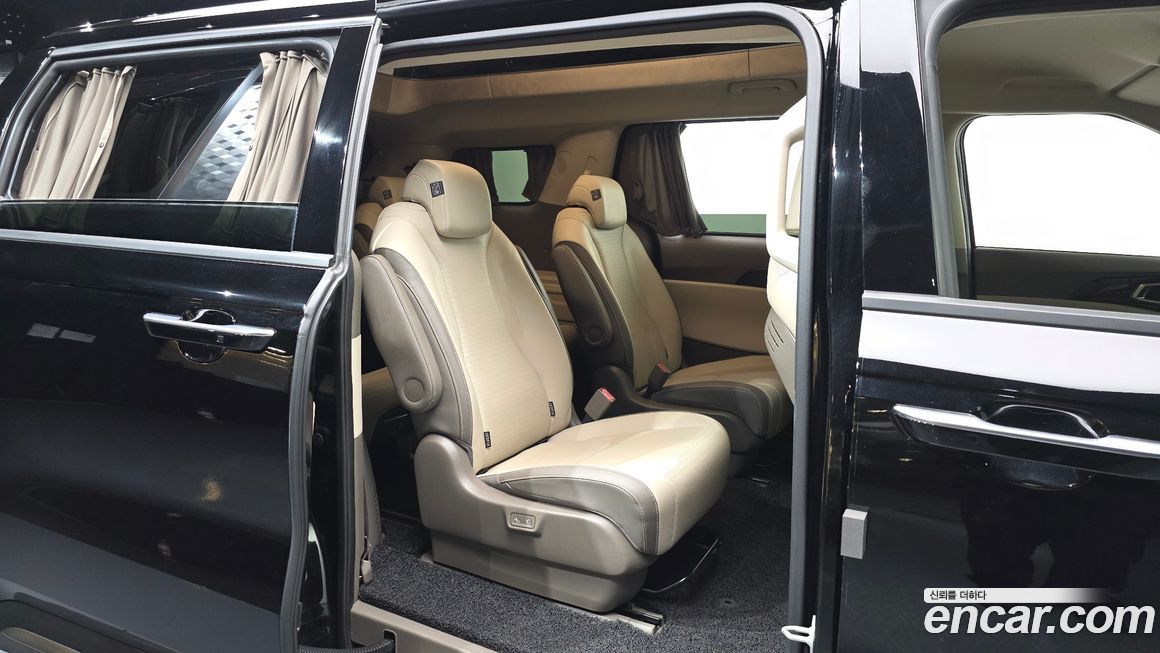 Kia Canival 2024