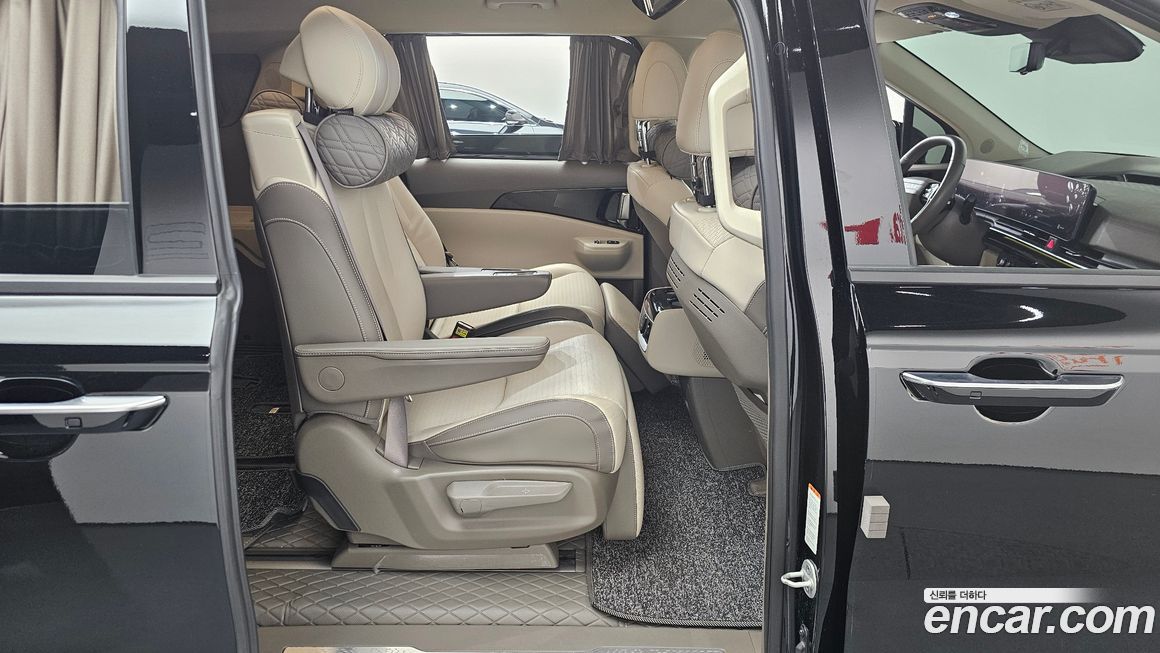 Kia Canival 2025