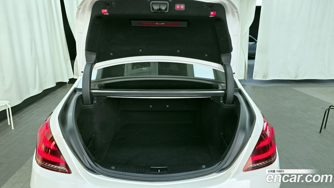 Mercedes-Benz S-Class 2018