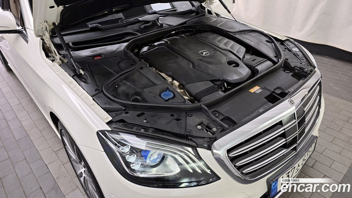 Mercedes-Benz S-Class 2018