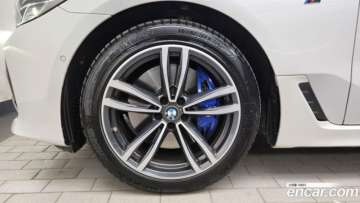 BMW Gran Turismo 2024