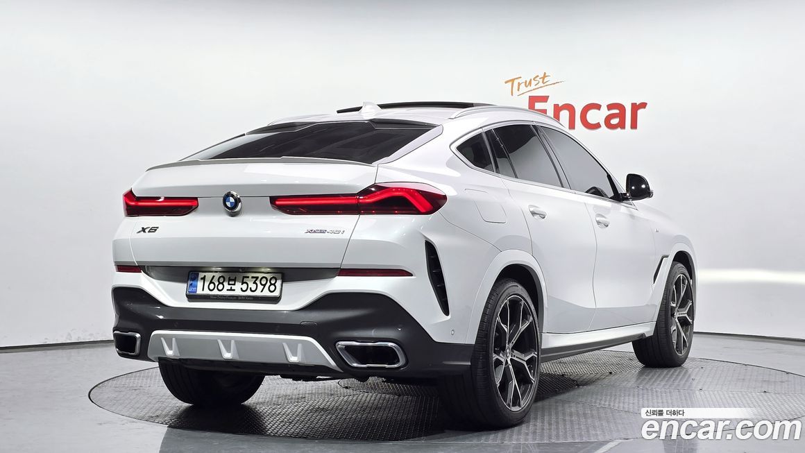 BMW X6 2021