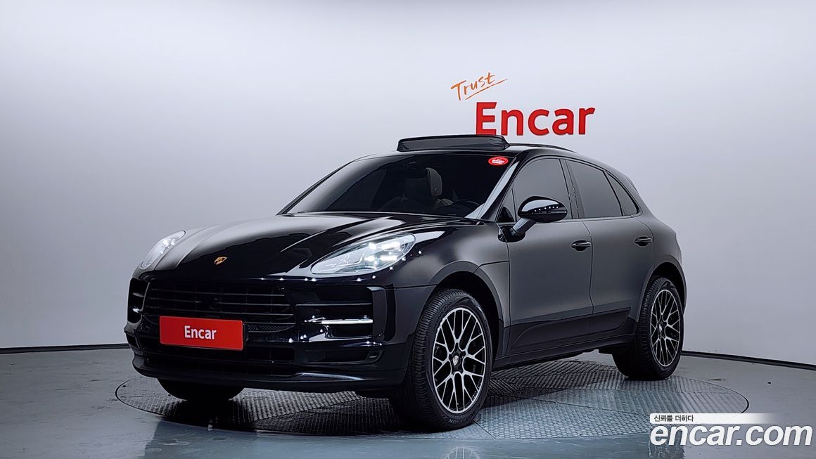 Porsche Macan 2021