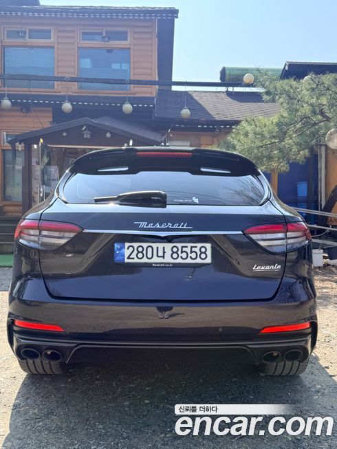 Maserati Levante 2020