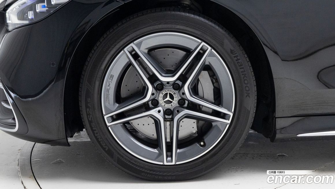 Mercedes-Benz S-Class 2022