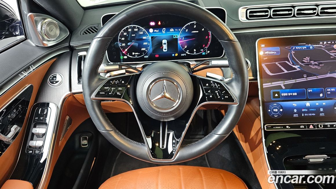 Mercedes-Benz S-Class 2021