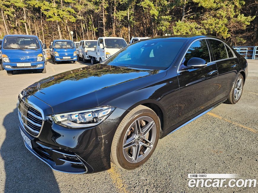 Mercedes-Benz S-Class 2022