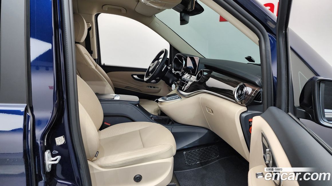 Mercedes-Benz V-Class 2022