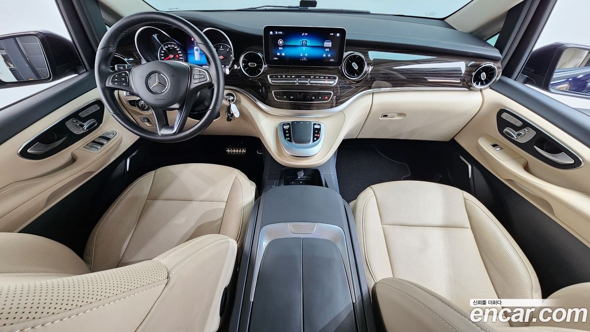 Mercedes-Benz V-Class 2022