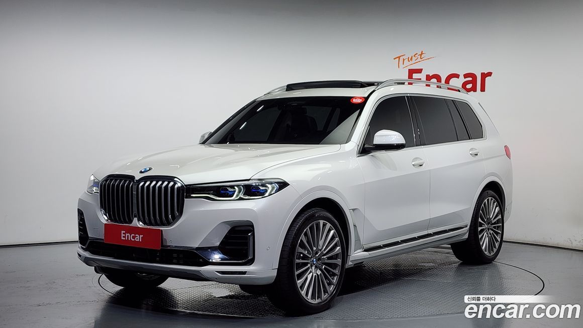 BMW X7 2021