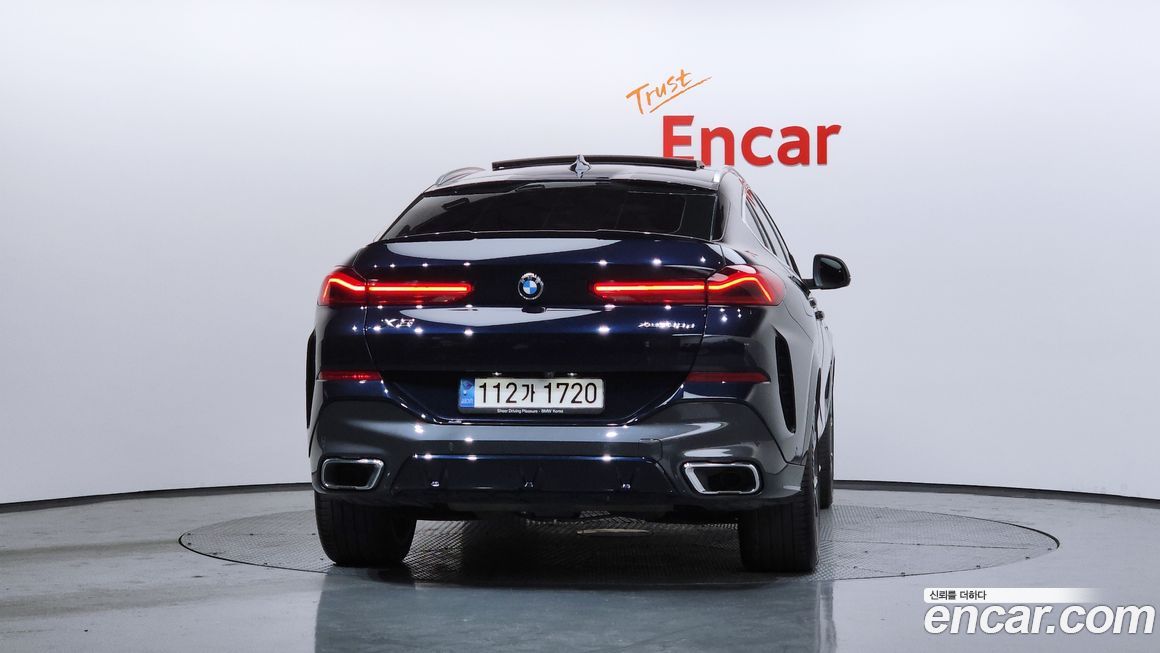 BMW X6 2022